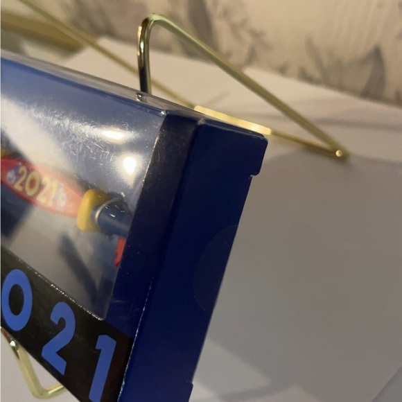 Disney’s Mickey 2021 Key - Picture 6 of 7